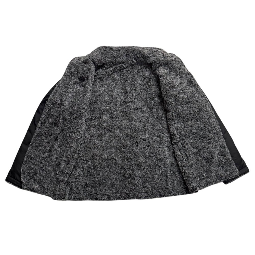 The North Face Black Puffer Jacket, Lined with Super Soft Faux Fur - Picture 3 of 4